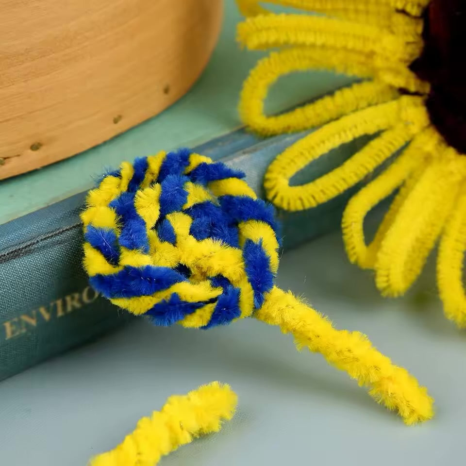 Pipe Cleaners Craft Sticks 100 Pcs Mixed Colors | Velvet Pipe Cleaner (25 Each Color) Chenille Stems 30cm for DIY Crafts, Handmade Flowers, School Projects & Bouquet Decoration